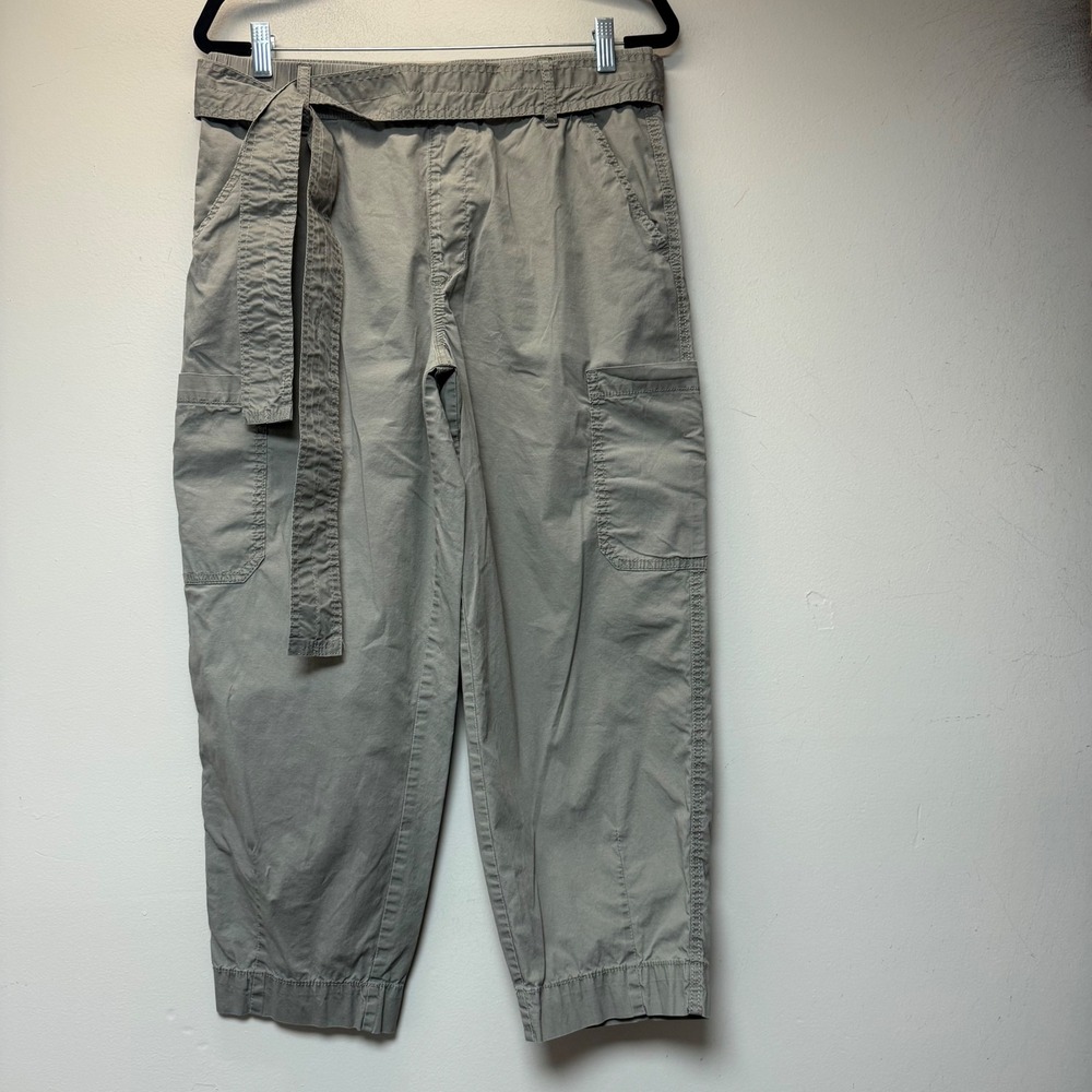 Chico's Cargo Pants Womens 1 US 8 Sage Green Excellent Belted Cropped Utility